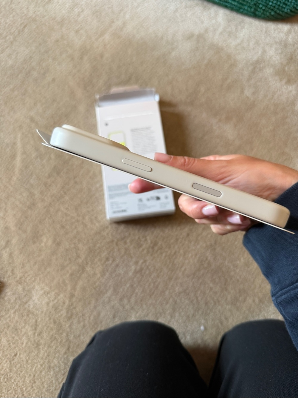 iPhone 17 Pro Beats Case - Picture 5 of 6